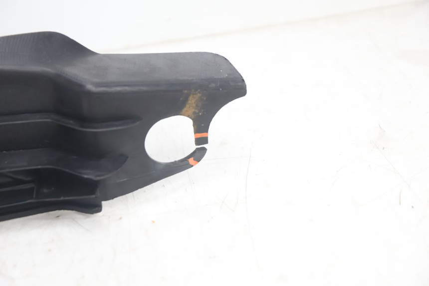 photo de TRITTBRETT VERKLEIDUNG PEUGEOT SPEEDFIGHT 2 AC 50 (2000 - 2009) - Charakteristische Merkmale