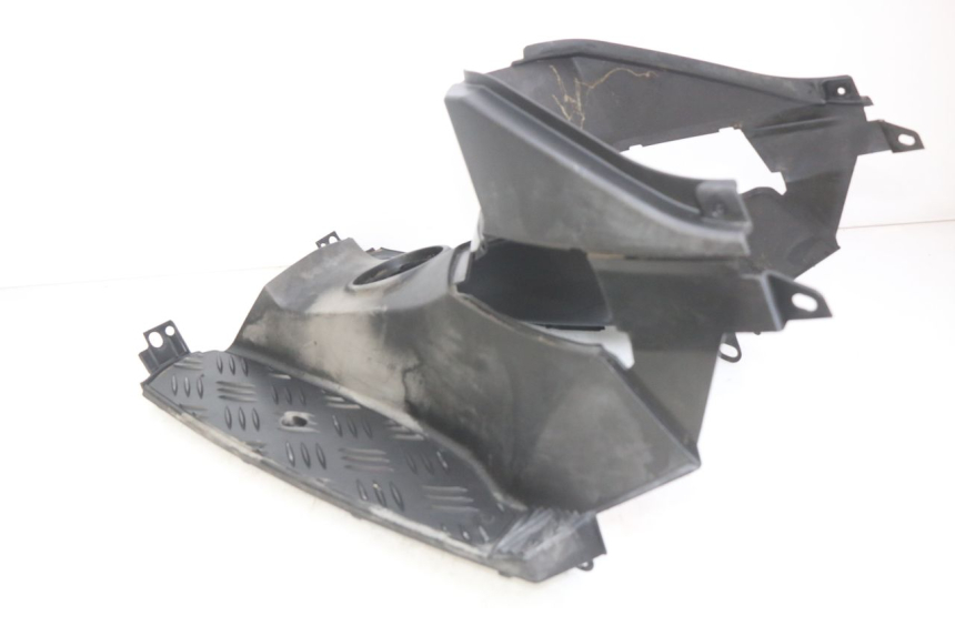 photo de FUßRASTE PEUGEOT SPEEDFIGHT 3 AIR 50 (2009 - 2015) - Oberflächenzustand und Material