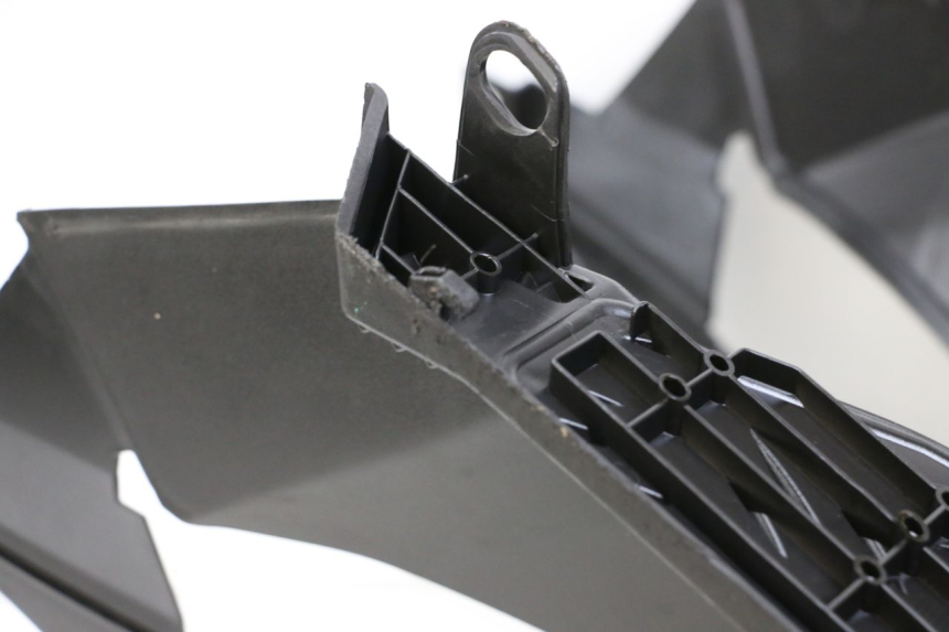 photo de TRITTBRETT VERKLEIDUNG PEUGEOT SPEEDFIGHT 4 2T 50 (2015 - 2019) - Zoom auf Gebrauchszustand