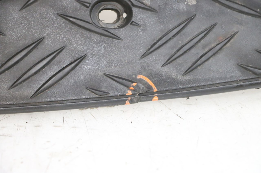 photo de TRITTBRETT VERKLEIDUNG PEUGEOT SPEEDFIGHT 4 4T EFI 50 (2021 - 2025) - Hauptansicht