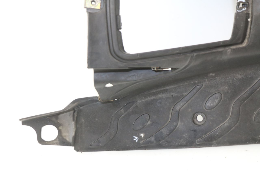 photo de TRITTBRETT VERKLEIDUNG PEUGEOT SPEEDFIGHT LC 50 (1996 - 2002) - Charakteristische Merkmale