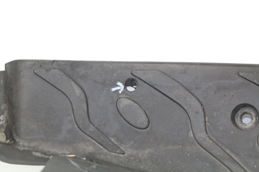 photo de TRITTBRETT VERKLEIDUNG PEUGEOT SPEEDFIGHT LC 50 (1996 - 2002) - Hochauflösende Nahaufnahme