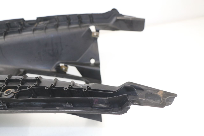 photo de TRITTBRETT VERKLEIDUNG PEUGEOT SPEEDFIGHT LC 50 (1996 - 2002) - Alternativer Blickwinkel