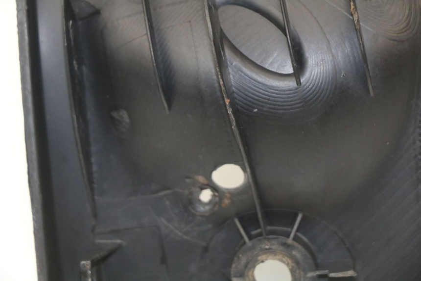 photo de TRITTBRETT VERKLEIDUNG PEUGEOT SPEEDFIGHT LC 50 (1996 - 2002) - Zoom auf Gebrauchszustand