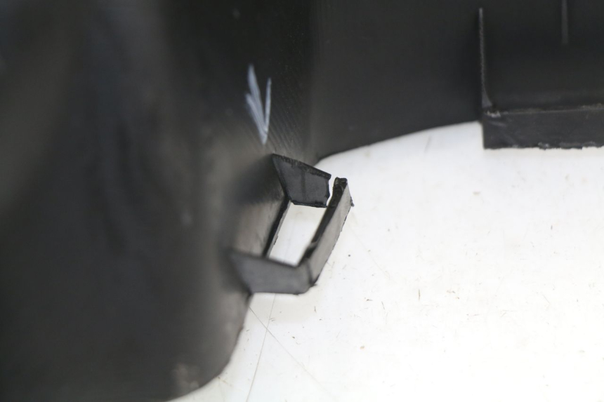 photo de TRITTBRETT VERKLEIDUNG PEUGEOT SPEEDFIGHT LC 50 (1996 - 2002) - Technische Nahaufnahme