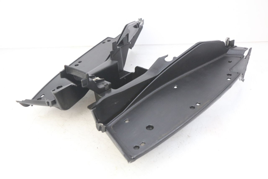 photo de FUßRASTE APRILIA SR R 2T LC 50 (2018 - 2021) - Details der Befestigungspunkte