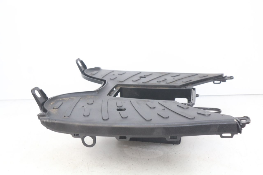 photo de FUßRASTE PEUGEOT STREETZONE 4T 50 (2018 - 2023) - Oberflächenzustand und Material