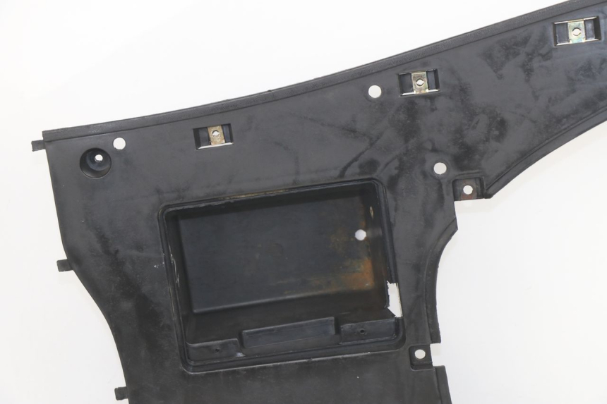 photo de TRITTBRETT VERKLEIDUNG PEUGEOT SUM UP 125 (2008 - 2013) - Gesamtansicht des Produkts