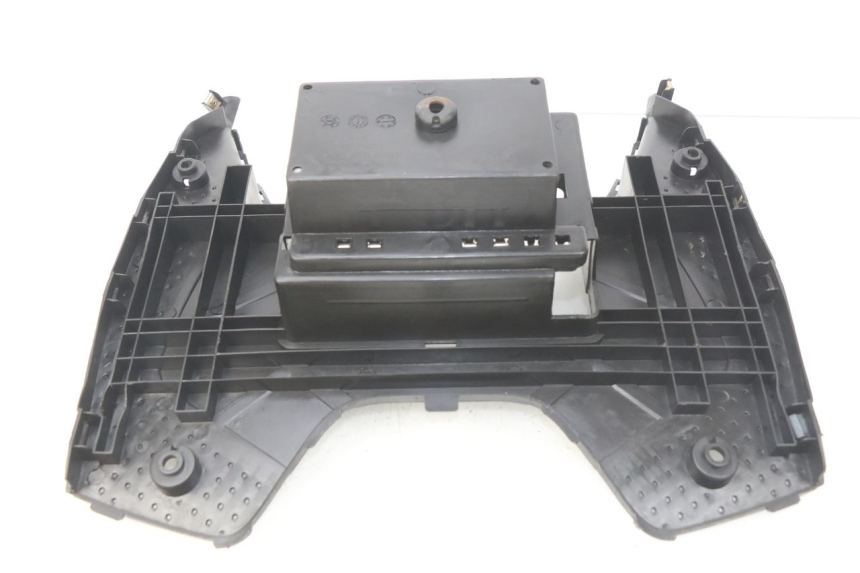 photo de TRITTBRETT VERKLEIDUNG KYMCO SUPER 8 4T 50 (2018 - 2020) - Gesamtansicht des Produkts