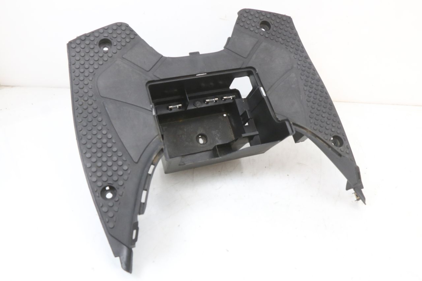 photo de TRITTBRETT VERKLEIDUNG KYMCO SUPER 8 4T 50 (2018 - 2020) - Detailansicht des Bauteils