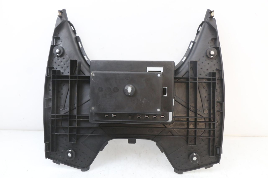 photo de TRITTBRETT VERKLEIDUNG KYMCO SUPER 8 4T 50 (2018 - 2020) - Technische Nahaufnahme