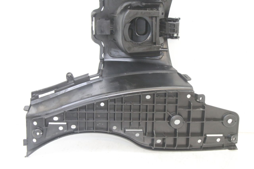 photo de TRITTBRETT VERKLEIDUNG SUZUKI BURGMAN 125 (2015 - 2017) - Kennzeichnungen und Originalreferenzen