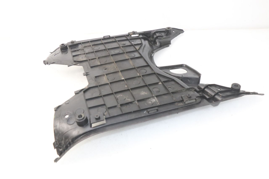 photo de TRITTBRETT VERKLEIDUNG PEUGEOT SV 80 (1993 - 1997) - Detailansicht des Bauteils