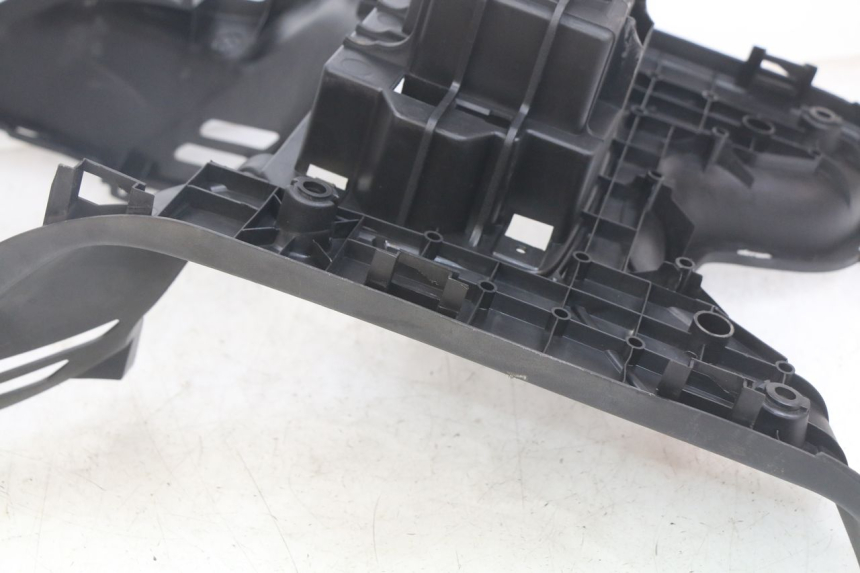 photo de FUßRASTE SYM SYMPHONY 125 (2009 - 2015) - Alternative Perspektive