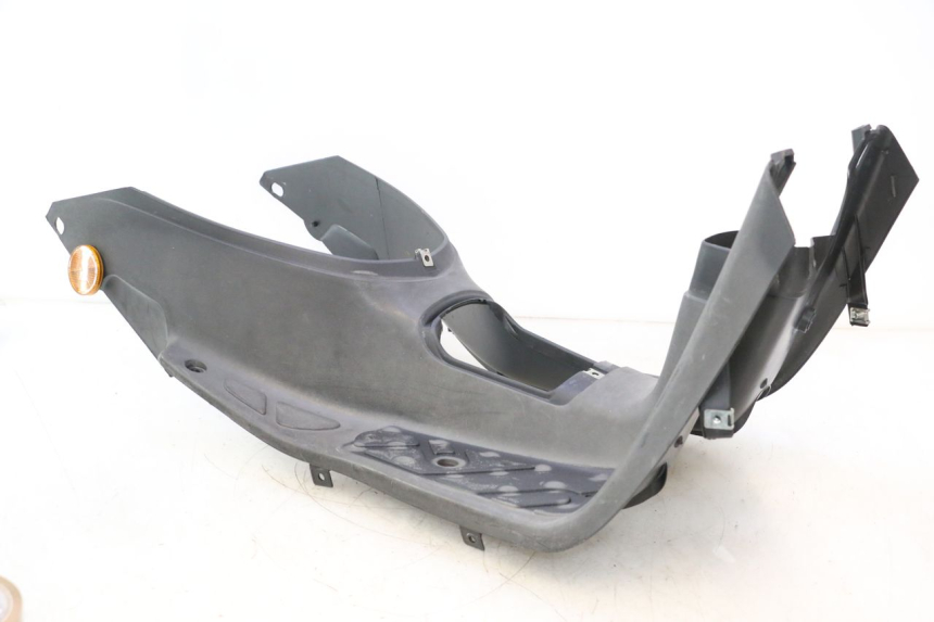 photo de TRITTBRETT VERKLEIDUNG PEUGEOT TKR TREKKER FURIOUS 50 (2005 - 2014) - Details der Befestigungspunkte