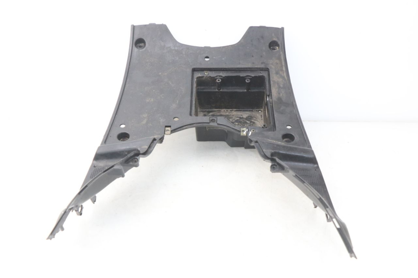 photo de TRITTBRETT VERKLEIDUNG BAOTIAN TRAVEL SPIRIT 50 (2010 - 2012) - Gesamtansicht des Produkts