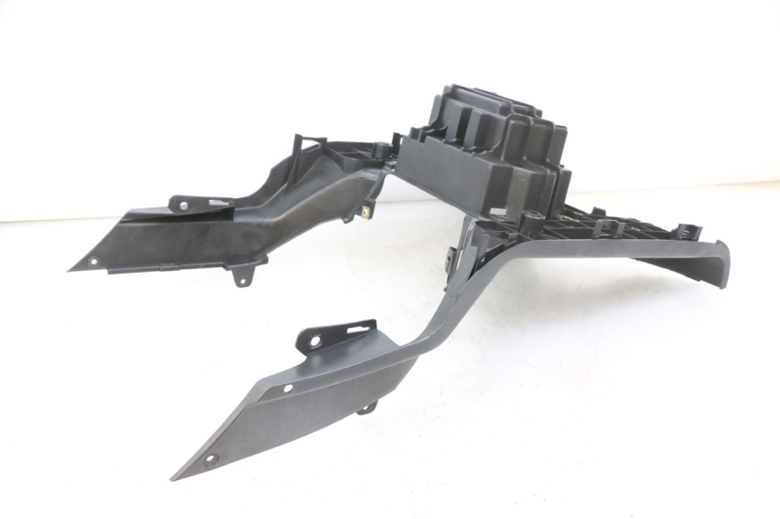 photo de TRITTBRETT VERKLEIDUNG PEUGEOT TWEET PRO EFI 4T 50 (2021 - 2022) - Alternative Perspektive