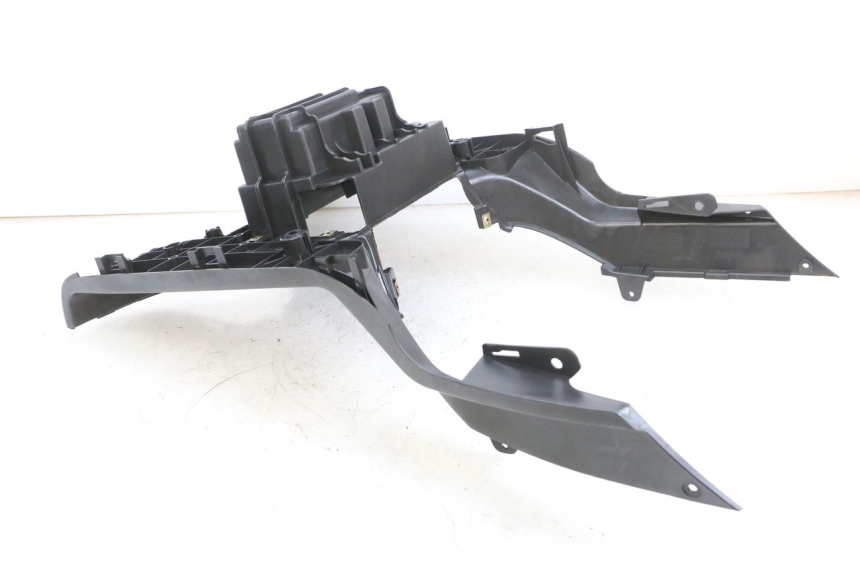 photo de TRITTBRETT VERKLEIDUNG PEUGEOT TWEET PRO EFI 4T 50 (2021 - 2022) - Technische Nahaufnahme