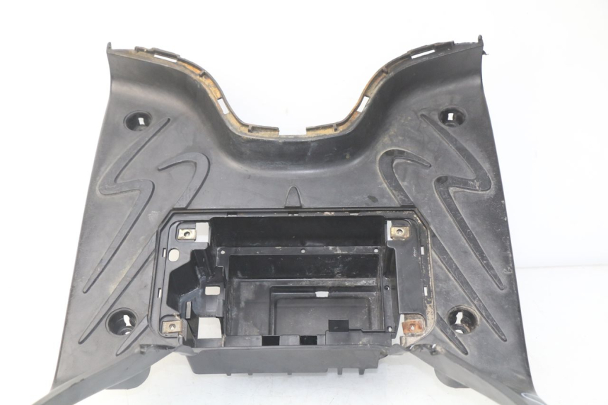 photo de TRITTBRETT VERKLEIDUNG PEUGEOT TWEET 125 (2010 - 2017) - Oberflächenzustand und Material