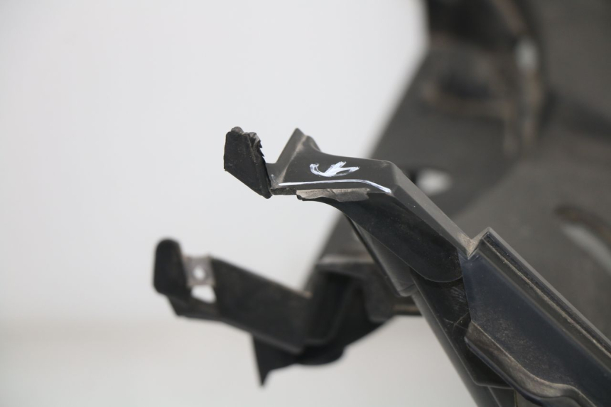 photo de TRITTBRETT VERKLEIDUNG RENAULT TWIZY 45 (2012 - 2019) - Weitere Ansicht des Artikels