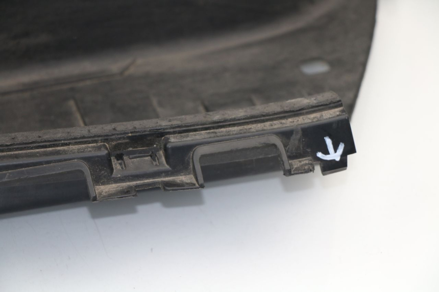 photo de TRITTBRETT VERKLEIDUNG RENAULT TWIZY 45 (2012 - 2019) - Hochauflösende Nahaufnahme