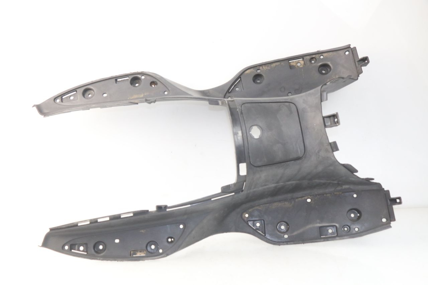 photo de TRITTBRETT VERKLEIDUNG SUZUKI UC EPICURO 125 (1999 - 2003) - Hauptansicht