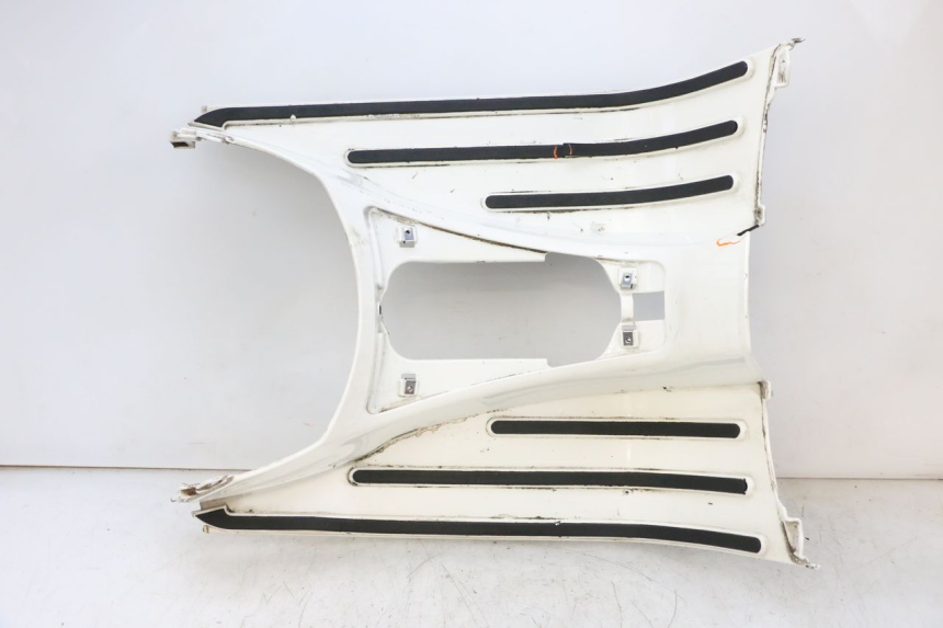 photo de TRITTBRETT VERKLEIDUNG PIAGGIO VESPA GTS SUPER IE 125 (2009 - 2016) - Hauptansicht