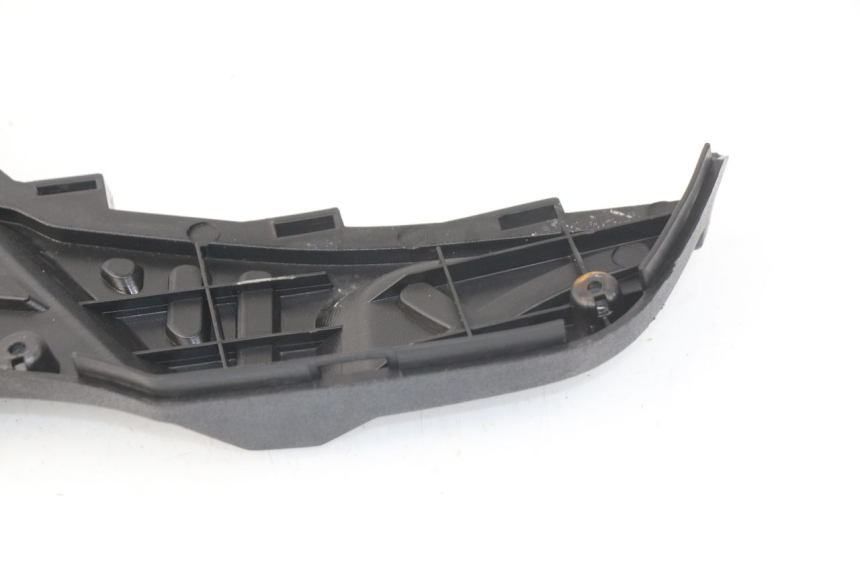 photo de TRITTBRETT VERKLEIDUNG EUROCKA VIRTUALITY GT 4T 50 (2011 - 2017) - Zoom auf Gebrauchszustand