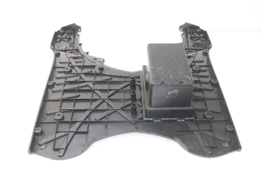 photo de TRITTBRETT VERKLEIDUNG EUROCKA VIRTUALITY GT 4T 50 (2011 - 2017) - Technische Nahaufnahme