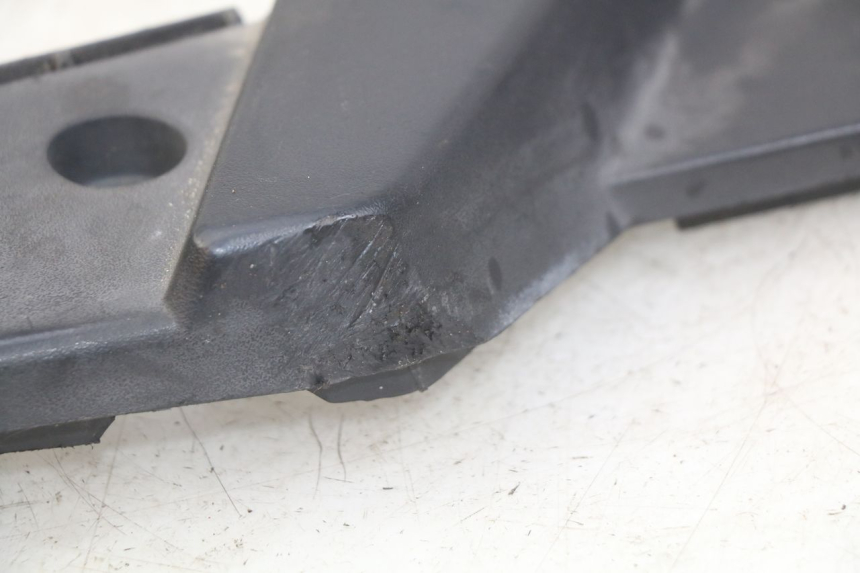 photo de FUßRASTE PEUGEOT VIVACITY NEW 4T 50 (2008 - 2017) - Oberflächenzustand und Material