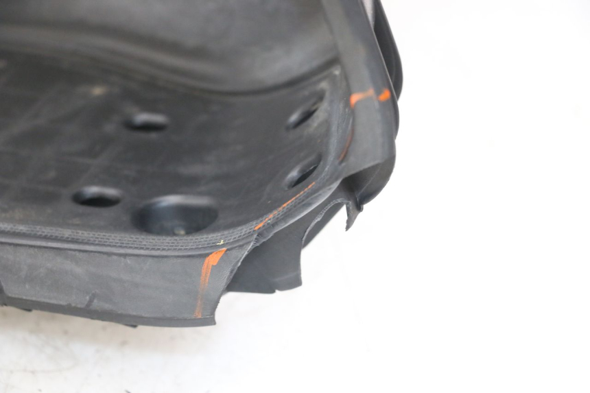 photo de FUßRASTE YAMAHA XMAX X-MAX 125 (2006 - 2009) - Geprüftes Gebrauchtteil