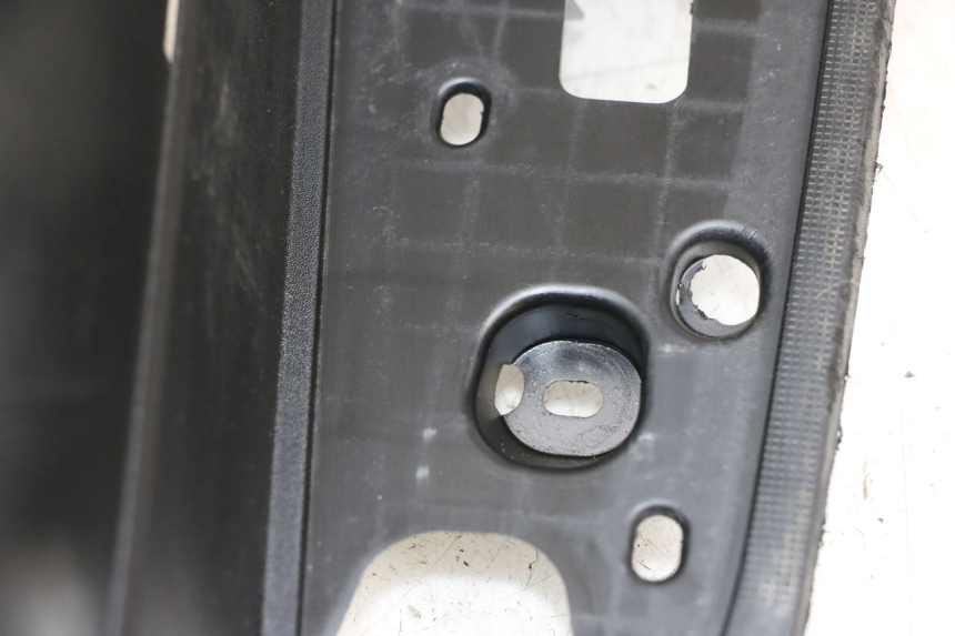 photo de FUßRASTE YAMAHA XMAX X-MAX 125 (2006 - 2009) - Detailansicht des Bauteils