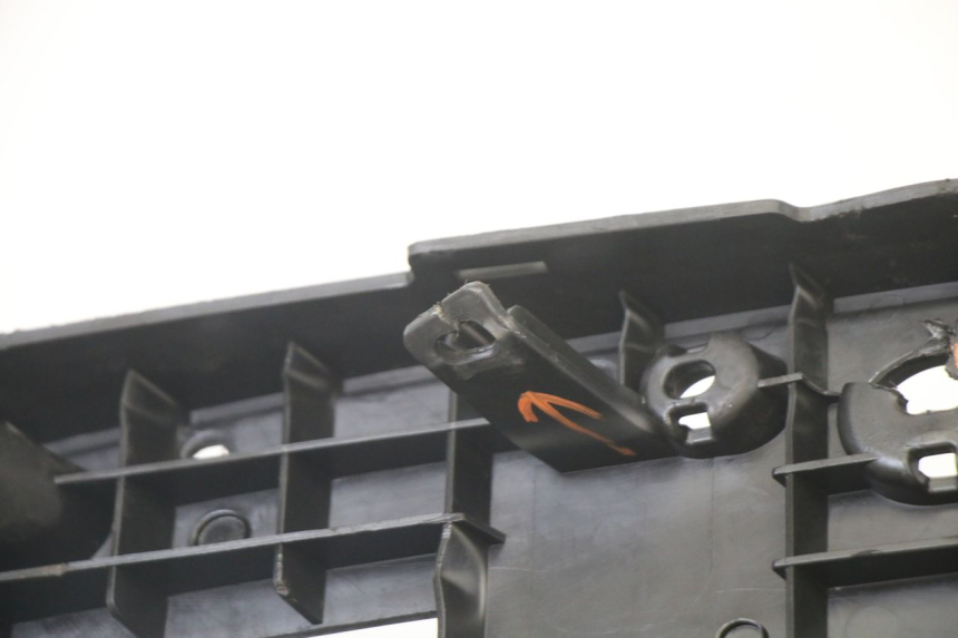 photo de FUßRASTE YAMAHA X-MAX XMAX 125 (2010 - 2013) - Weitere Ansicht des Artikels