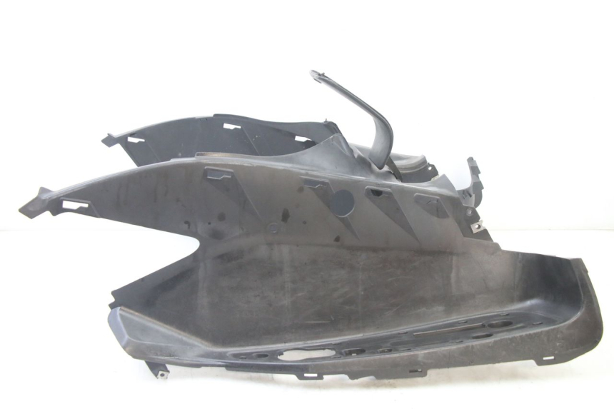 photo de FUßRASTE YAMAHA X-MAX XMAX 125 (2010 - 2013) - Zoom auf Gebrauchszustand