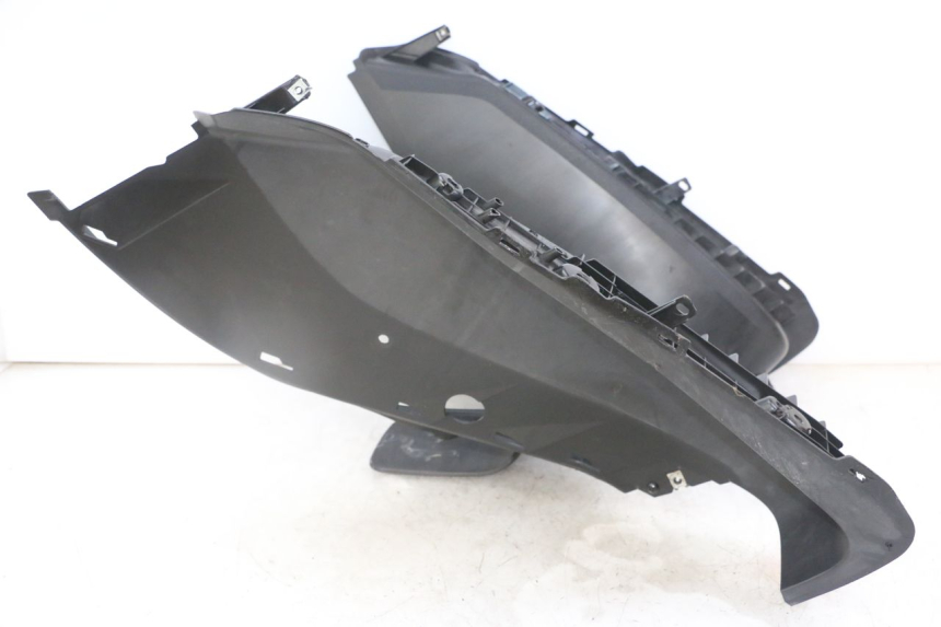 photo de FUßRASTE YAMAHA X-MAX XMAX 125 (2010 - 2013) - Alternative Perspektive