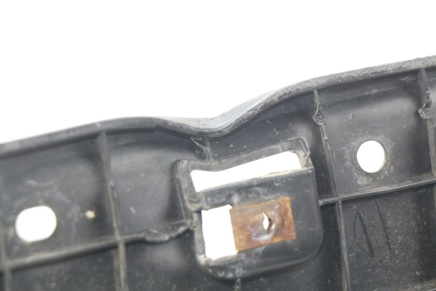 photo de FUßRASTE TGB X-MOTION XMOTION 125 (2008 - 2014) - Oberflächenzustand und Material