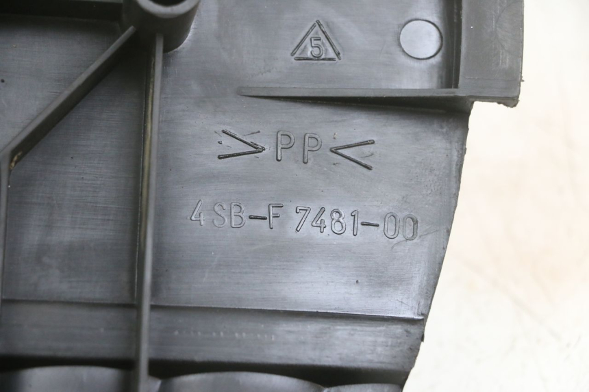 photo de TRITTBRETT VERKLEIDUNG YAMAHA BW'S NG NEXT GENERATION 50 (1996 - 2003) - Detailansicht des Bauteils