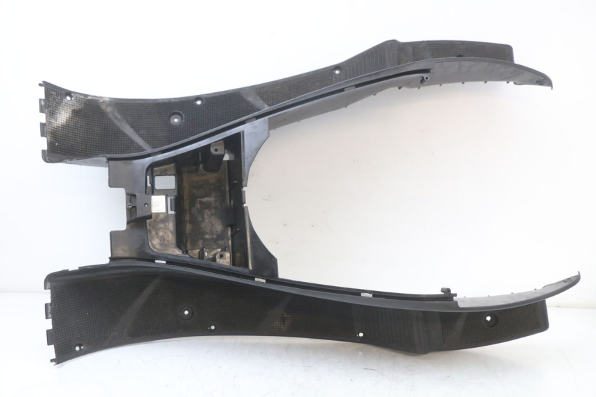 photo de TRITTBRETT VERKLEIDUNG YAMAHA YP MAJESTY 125 (2002 - 2006) - Detailansicht des Bauteils