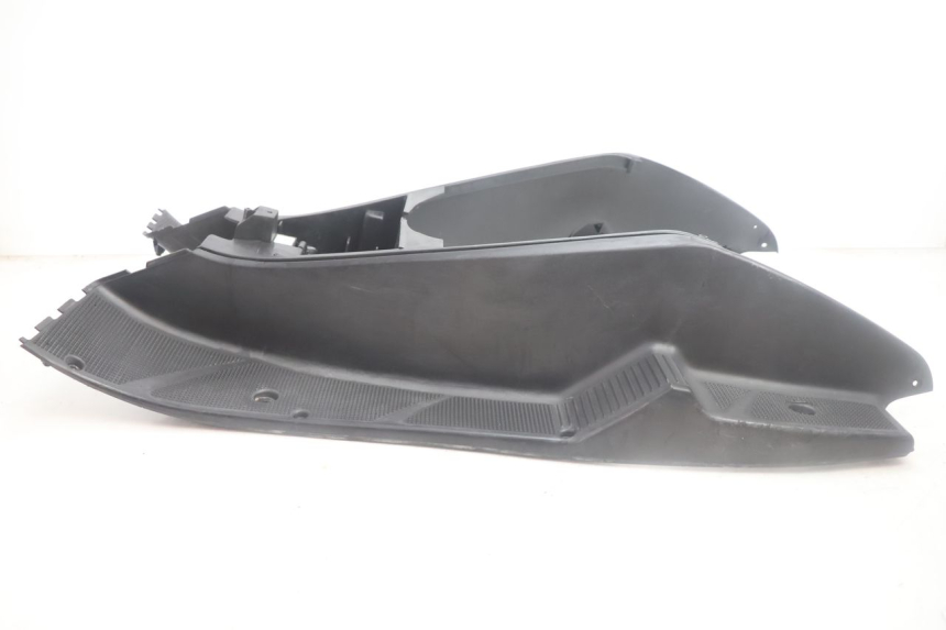 photo de TRITTBRETT VERKLEIDUNG YAMAHA YP MAJESTY 125 (2007 - 2010) - Alternative Perspektive