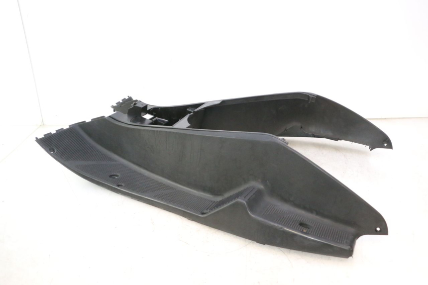 photo de TRITTBRETT VERKLEIDUNG YAMAHA YP MAJESTY 125 (2002 - 2006) - Detaillierte Sichtprüfung