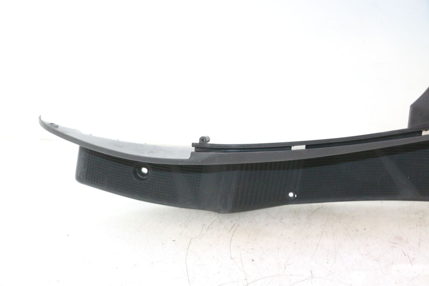 photo de TRITTBRETT VERKLEIDUNG YAMAHA YP MAJESTY 125 (2002 - 2006) - Alternative Perspektive