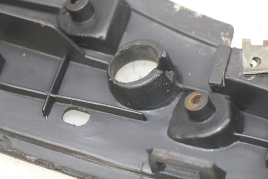 photo de FUßRASTE YIYING YY50QT-10 50 (2007 - 2022) - Alternative Perspektive