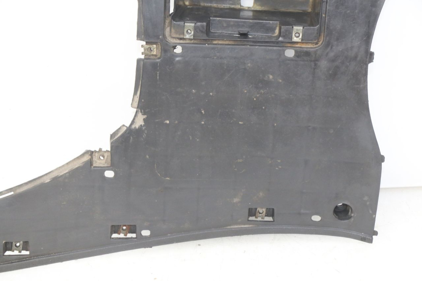 photo de FUßRASTE YIYING YY50QT-10 50 (2007 - 2022) - Oberflächenzustand und Material