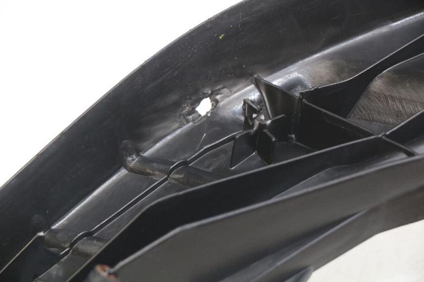 photo de FUßRASTE PIAGGIO ZIP 4T 50 (2018 - 2020) - Details der Befestigungspunkte