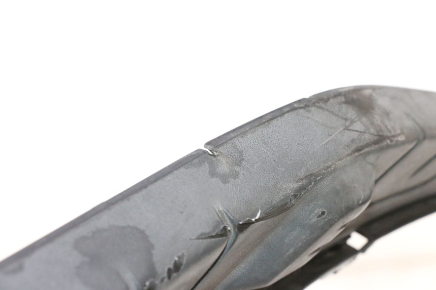 photo de TRITTBRETT VERKLEIDUNG PIAGGIO ZIP IGET 4T 50 (2021 - 2023) - Detailansicht des Bauteils