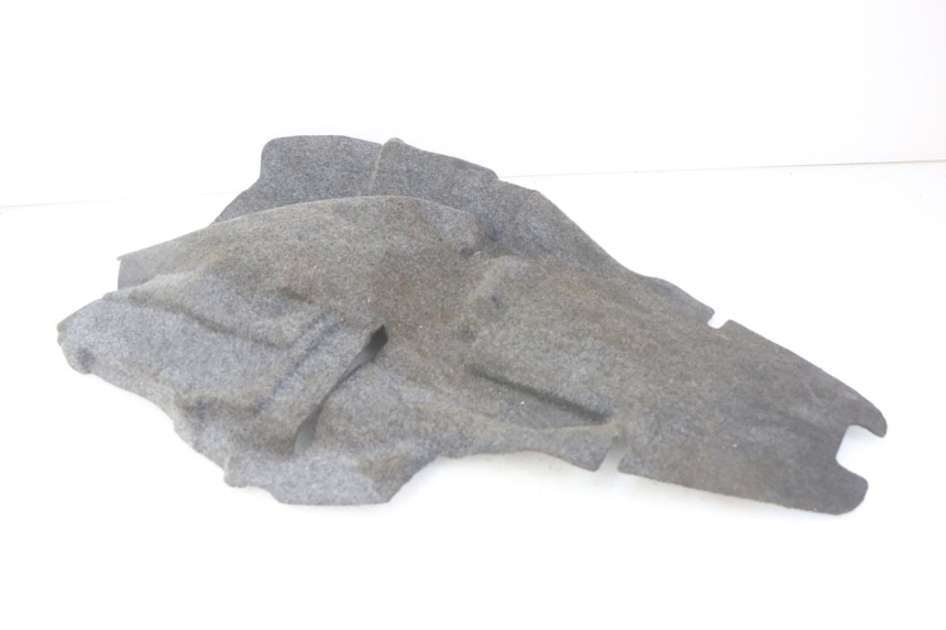 photo de KOFFERRAUMTEPPICH HONDA FES PANTHEON 125 (2003 - 2007) - Detailansicht des Bauteils