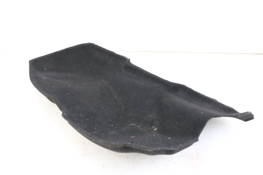 photo de HELMFACH TEPPICH PIAGGIO MP3 HPE 350 (2018 - 2020) - Kennzeichnungen und Originalreferenzen