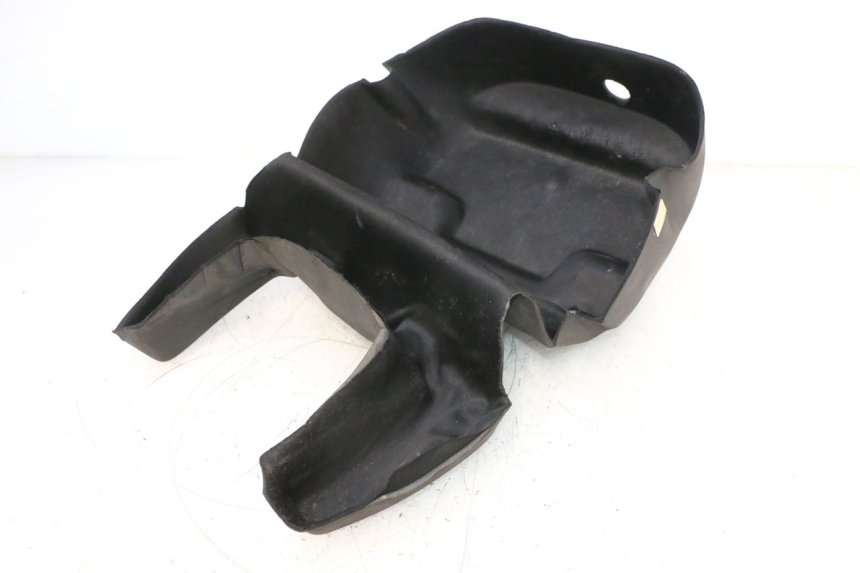 photo de HELMFACH TEPPICH PEUGEOT SATELIS COMPRESSOR K15 125 (2006 - 2009) - Oberflächenzustand und Material