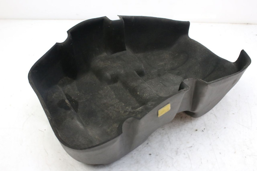 photo de KOFFERRAUMTEPPICH PEUGEOT SATELIS 125 (2010 - 2012) - Hauptansicht