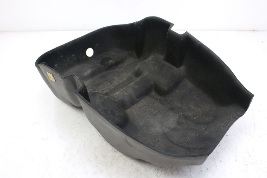 photo de KOFFERRAUMTEPPICH PEUGEOT SATELIS 125 (2010 - 2012) - Oberflächenzustand und Material